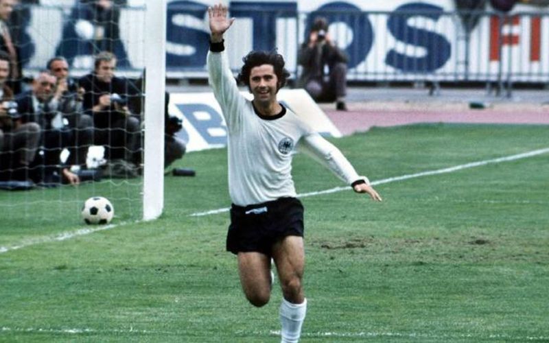 Top ghi bàn World Cup lịch sử