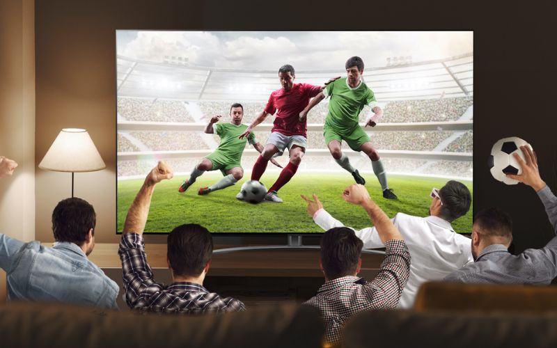 Thức khuya xem bóng đá khỏe mạnh